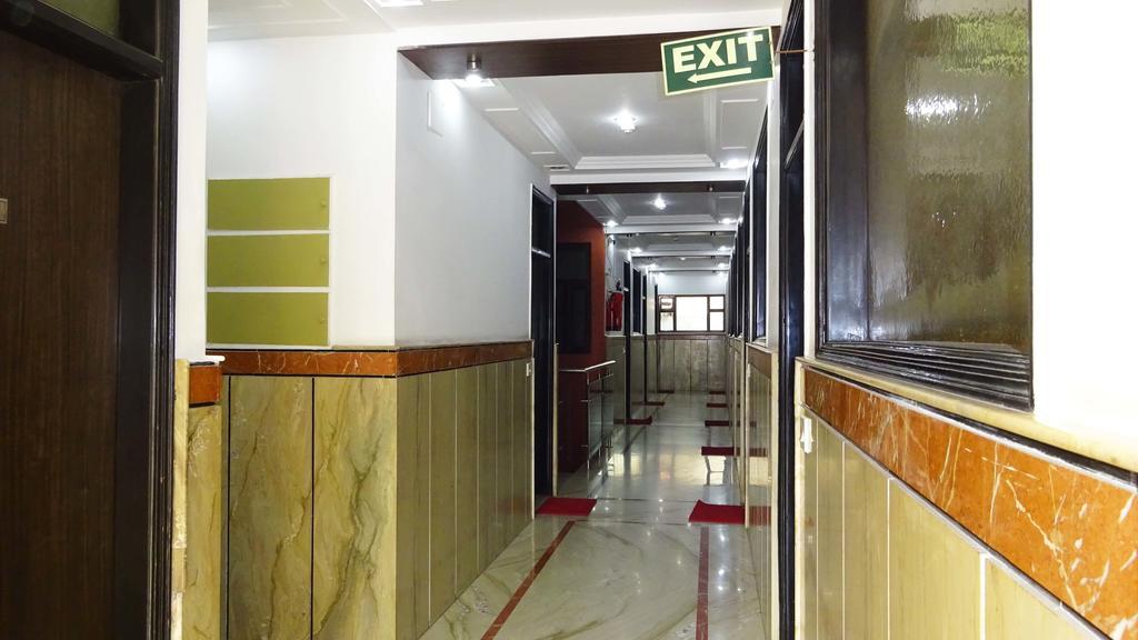 Hotel Durga International Nowe Delhi Zewnętrze zdjęcie
