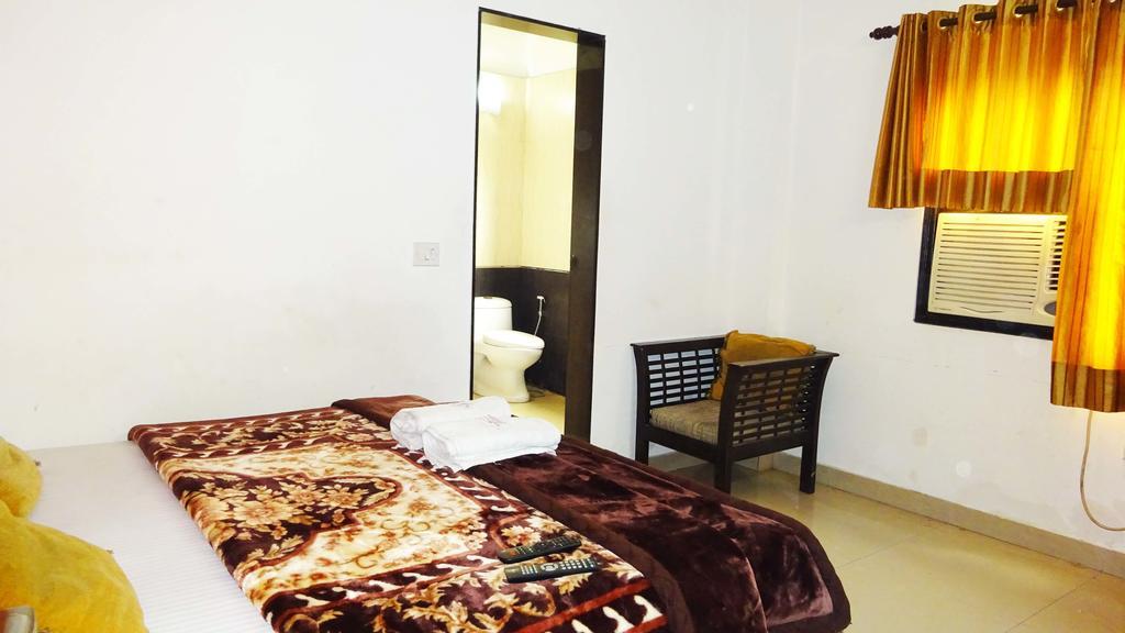 Hotel Durga International Nowe Delhi Zewnętrze zdjęcie