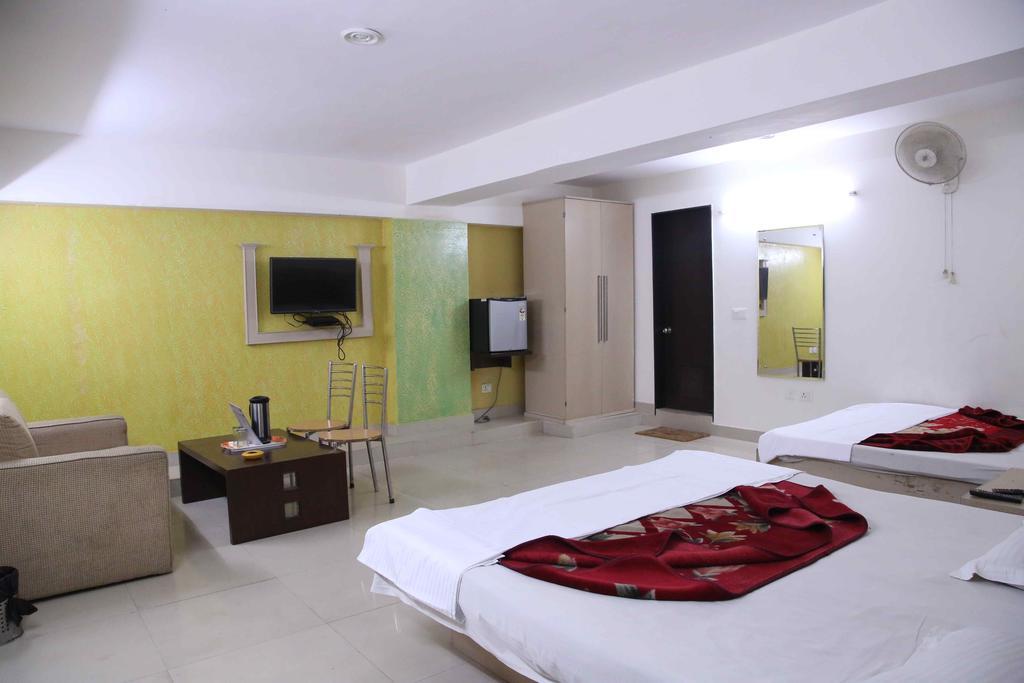 Hotel Durga International Nowe Delhi Pokój zdjęcie